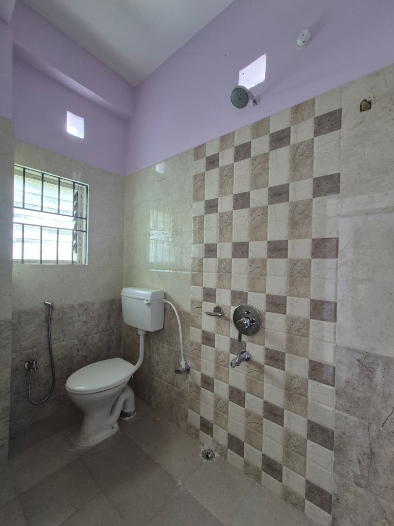 Unfurnished 3bhk in Kahilipara, Guwahati, Assam, India for Rent